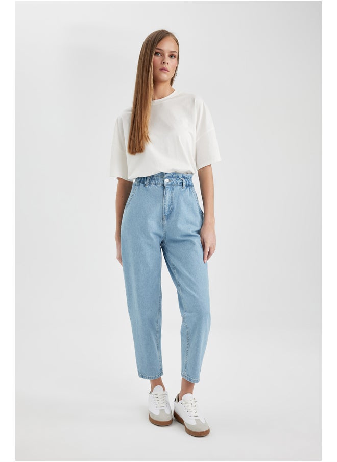 Woman Paperbag Denim Trousers - pzsku/Z566015684C6B96B4D4CEZ/45/_/1735653351/2f359834-9483-4346-8d1f-d76dcc15f52b