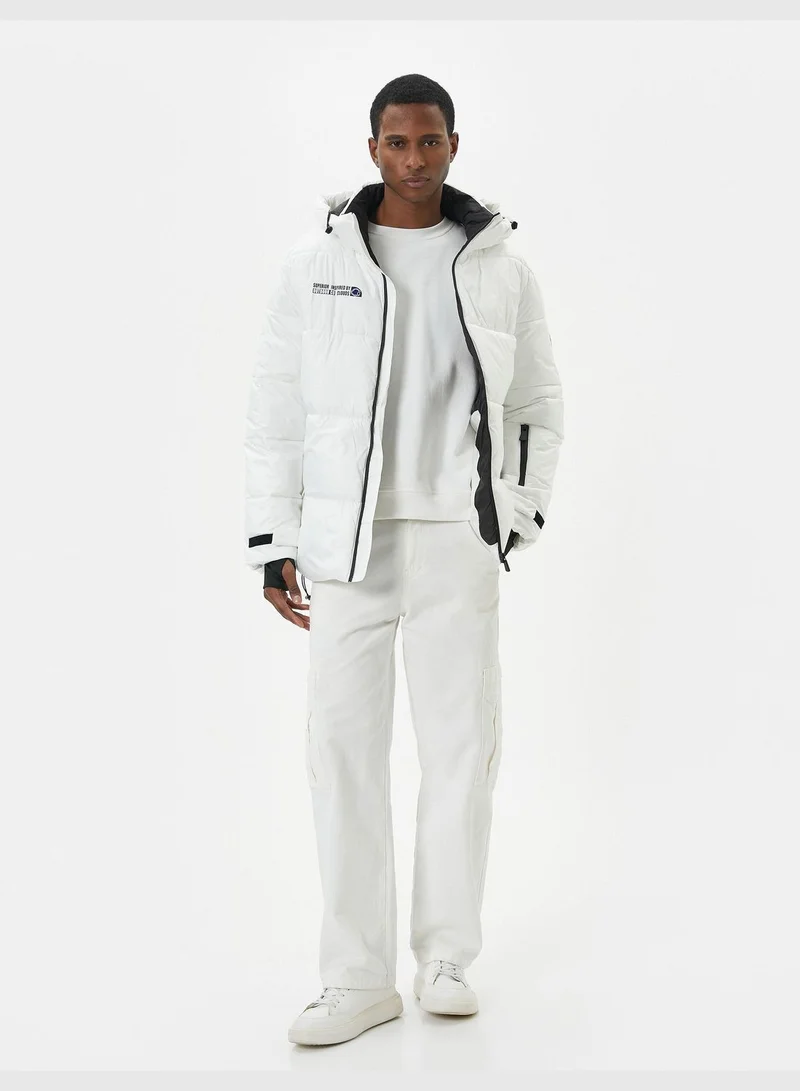 كوتون Slogan Printed Zipper Pocket Detail Hooded Puffer Coat