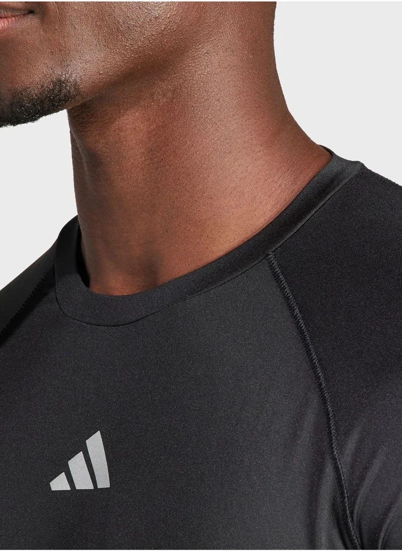 اديداس Gym T-Shirt