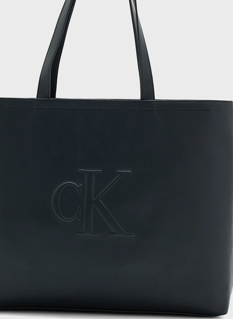 Calvin Klein Jeans Sculpted Slim Tote