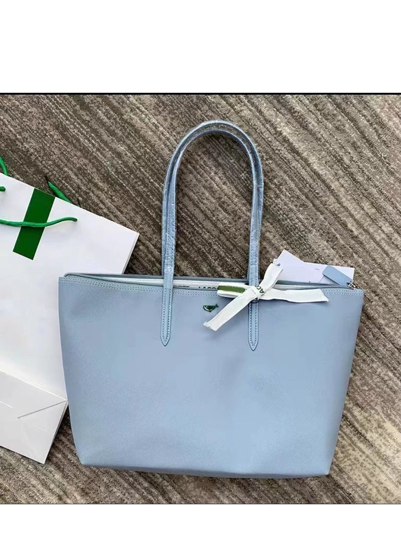 LACOSTE حقيبة يد نسائية ل12.12 مفهوم الموضة متعددة الاستخدامات بسعة كبيرة حقيبة توت حقيبة كتف كبيرة زرقاء فاتحة - Image 4