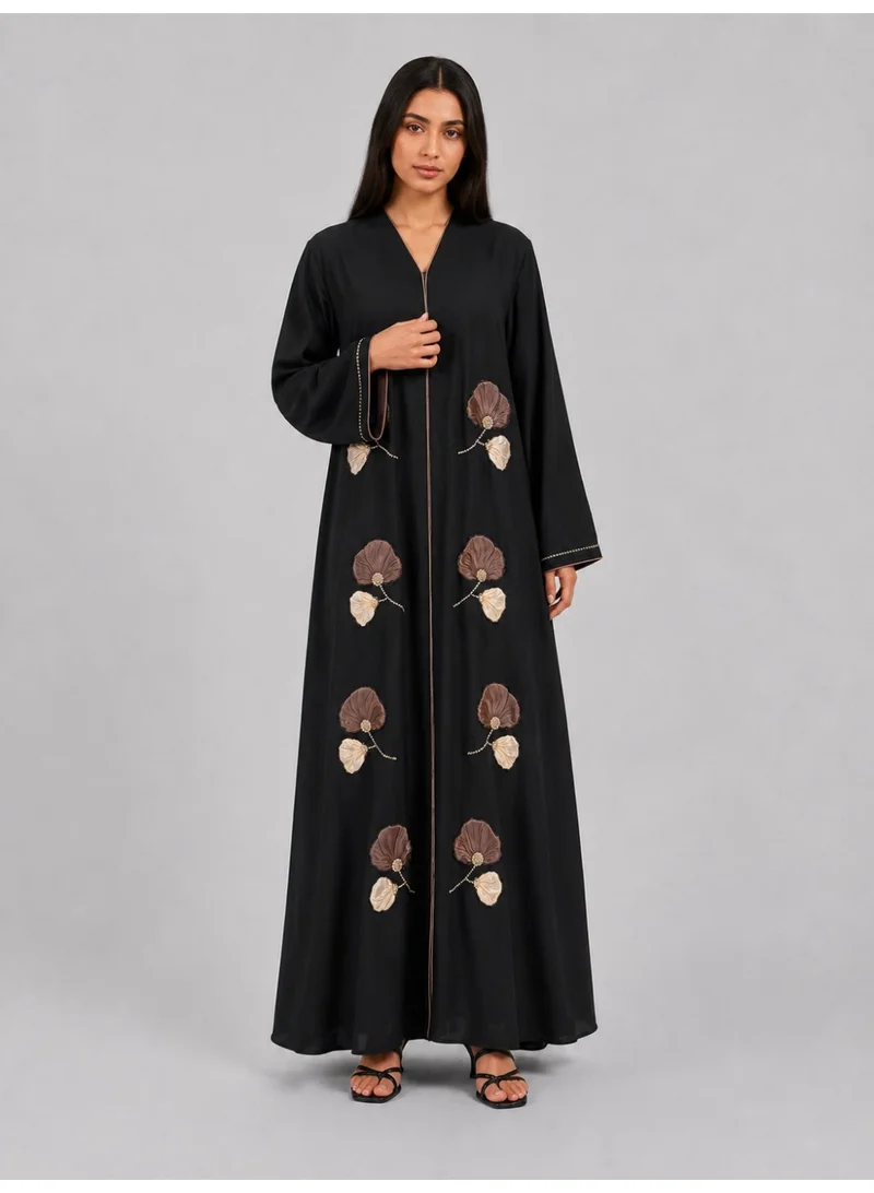 عباءات ريم Women's Embroidered Abaya with Matching Sheila