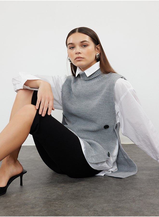 Gray Side Functional Buttoned Knitwear Sweater TWOAW25SV00015 - pzsku/Z56670FEB3D9300AB18F5Z/45/_/1730941413/ec1df04b-17ea-444f-a18e-cc7c489c4d6c