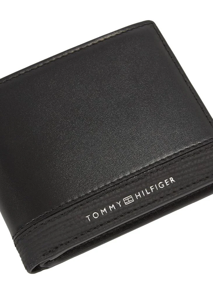 TOMMY HILFIGER Logo Detail Bifold Wallet