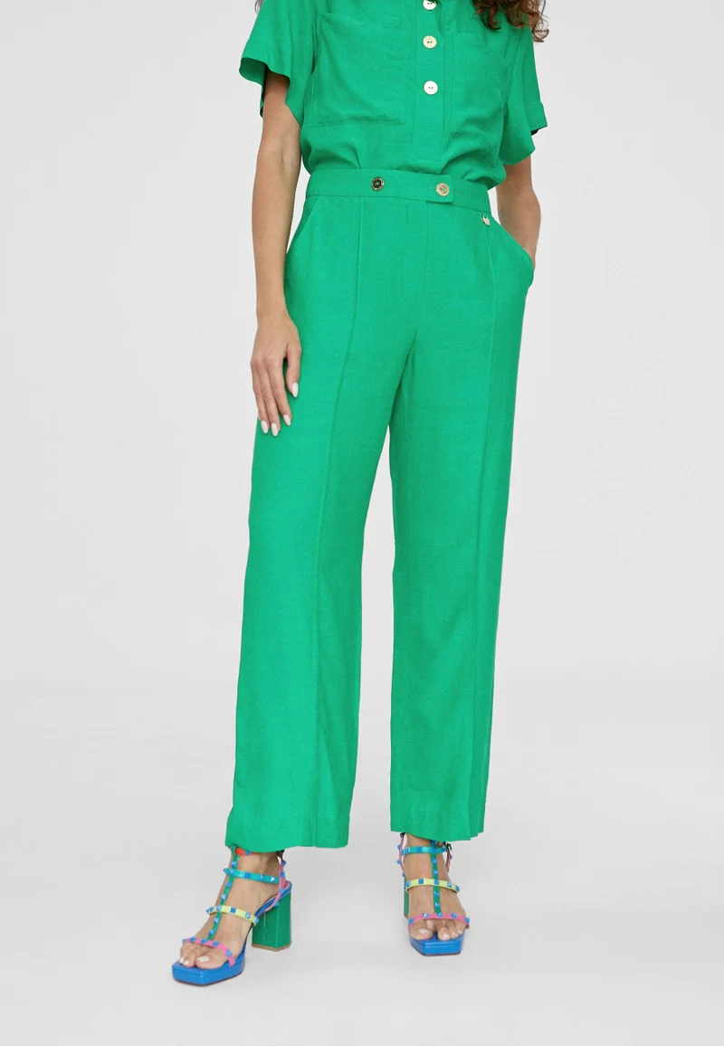 Lola Casademunt Monochrome cropped trousers
