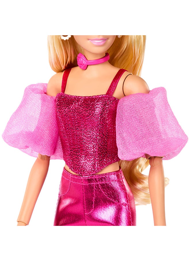 Barbie Deluxe Style Doll #5 in Metallic Pink Outfit, Blonde Hair, Sparkly Corset Top and Shiny Pants with Accessories like Rose Necklace and Handbag  - Image 3