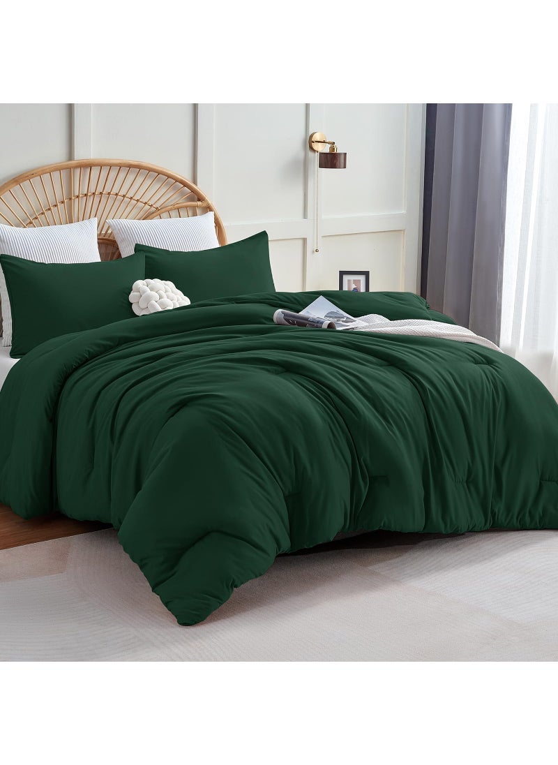 CozyLux CozyLux Dark Emerald Green Comforter Set Queen Size  3 Pieces Solid Breathable Quilted Boho Style Forest Bedding Sets  Luxury Fluffy Soft Microfiber Comforter All Season(1 Comforter & 2 Pillowcases)  - Image 1