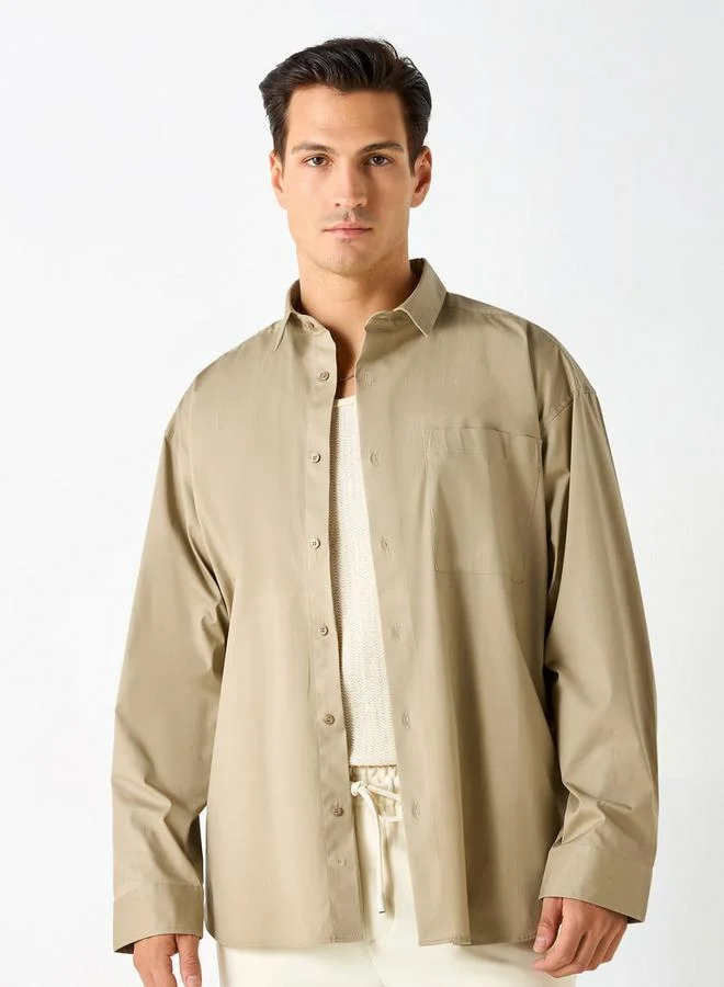 ايكونيك قميص سادة بقصّة سليم وجيب وأكمام طويلة من أيكونيك