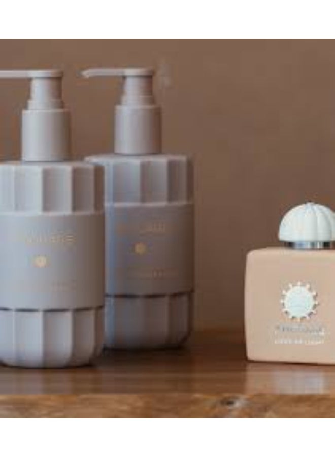 AMOUAGE Love Delight Body Lotion 360ml - Image 3