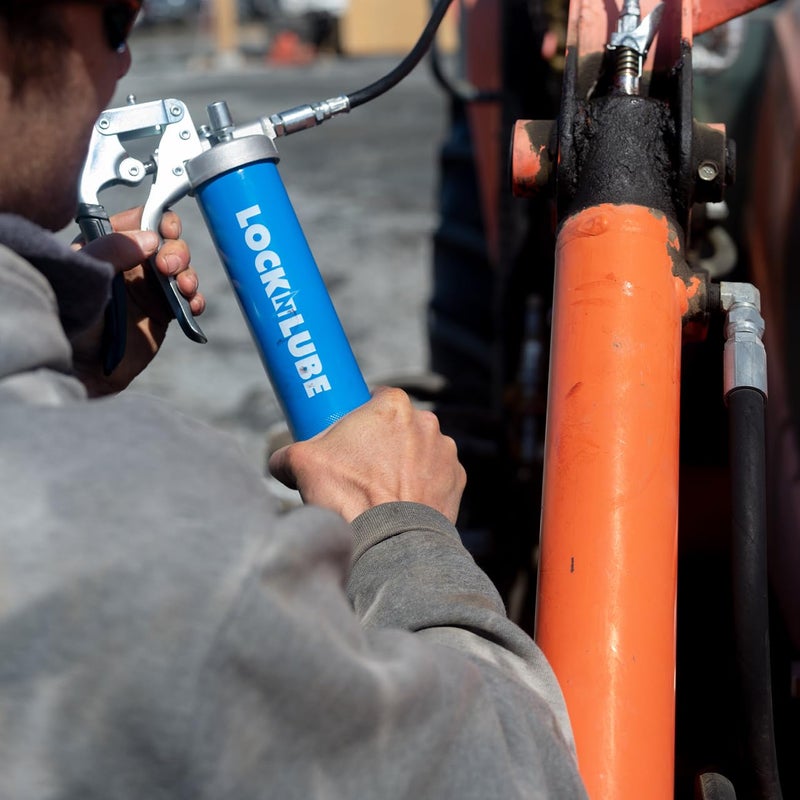 LockNLube Heavy-Duty Pistol Grip Grease Gun (Blue). Includes our patented LockNLubeÂ® Grease Coupler (Locks On, Stays On, Won't Leak!) plus a high-quality 20" hose and in-line hose swivel - Image 3