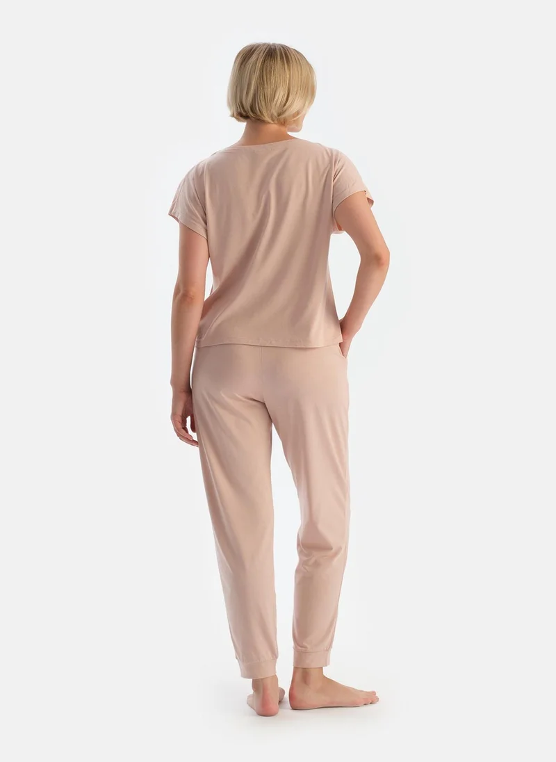 dagi T-shirt & Trousers Pajama Set Crew Neck Supreme Mid Rise Sleepwear