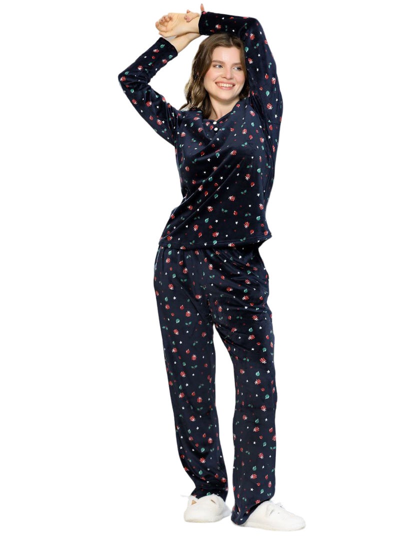 Winter Pyjama Set - pzsku/Z56721AB86E969EBB05ACZ/45/_/1731434423/2d7003b9-ed9a-4d1f-9a0b-43284628def6