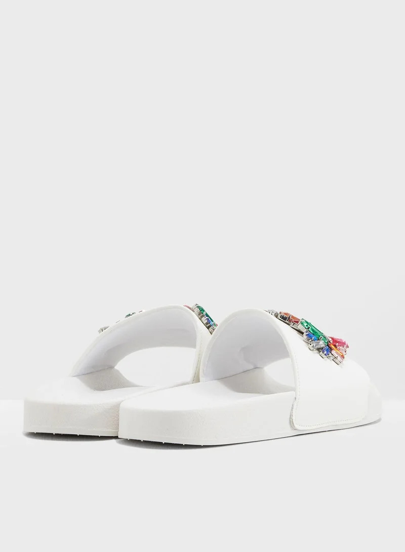 Coco Brook Flat Slide