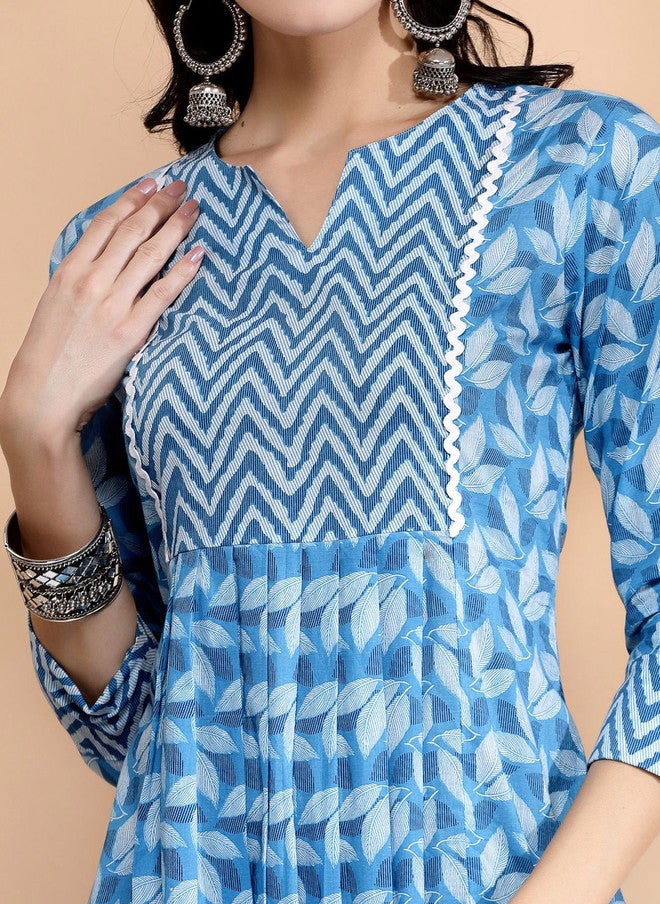 LARGISH Floral Printed Notch Neck Cotton Box Pleated A-Line Kurta With Trousers - Image 2