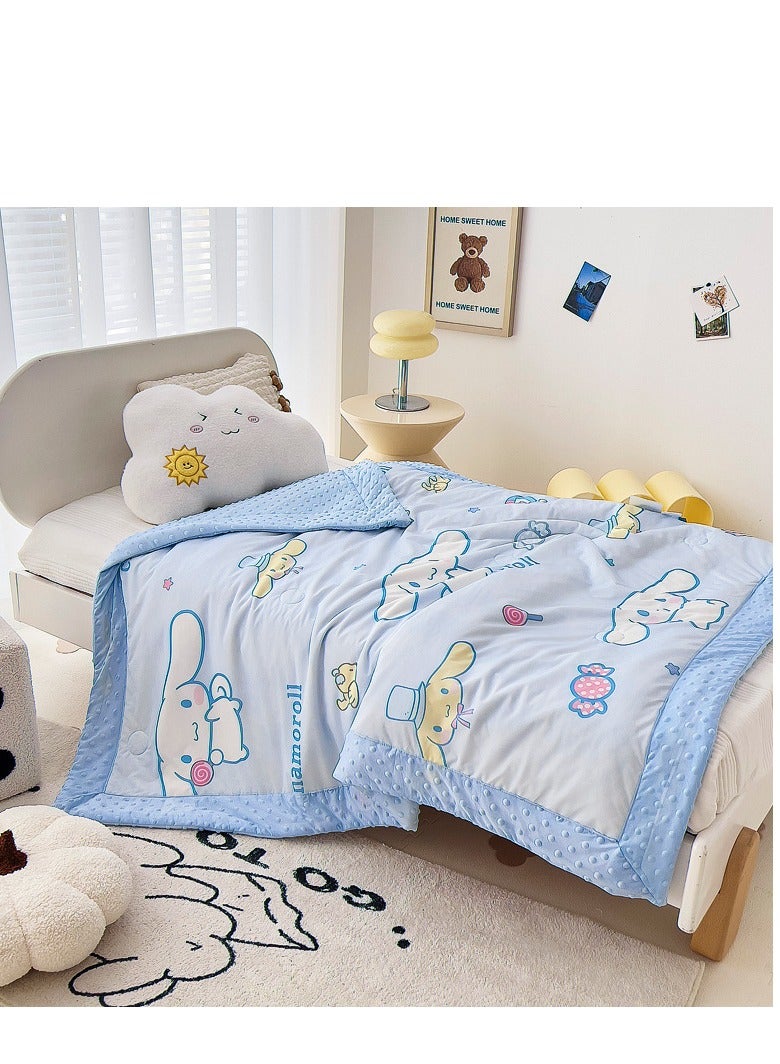 Blue cinnamon pattern children's special quilt cartoon print air conditioning quilt kindergarten nap quilt multifunctional children's quilt suitable for boys and girls (size: 110cm×150cm)