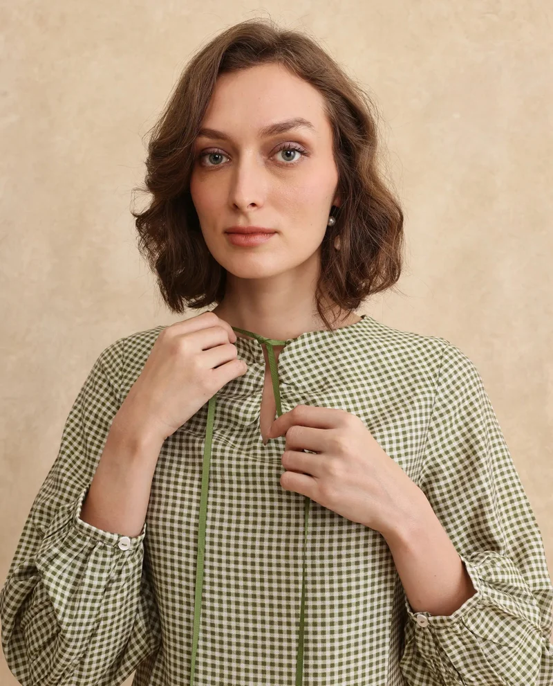 Rareism Women's Bishop Sleeve Flannel Print Top
