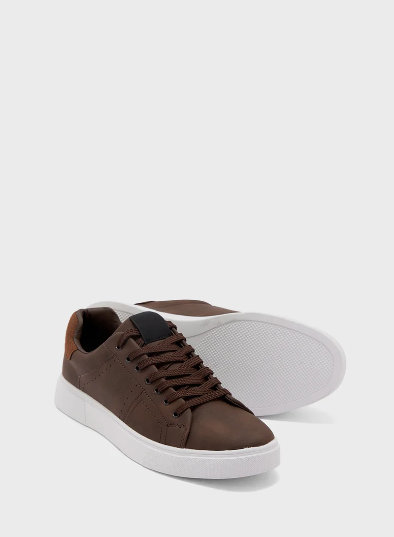 Seventy Five Casual Sneakers