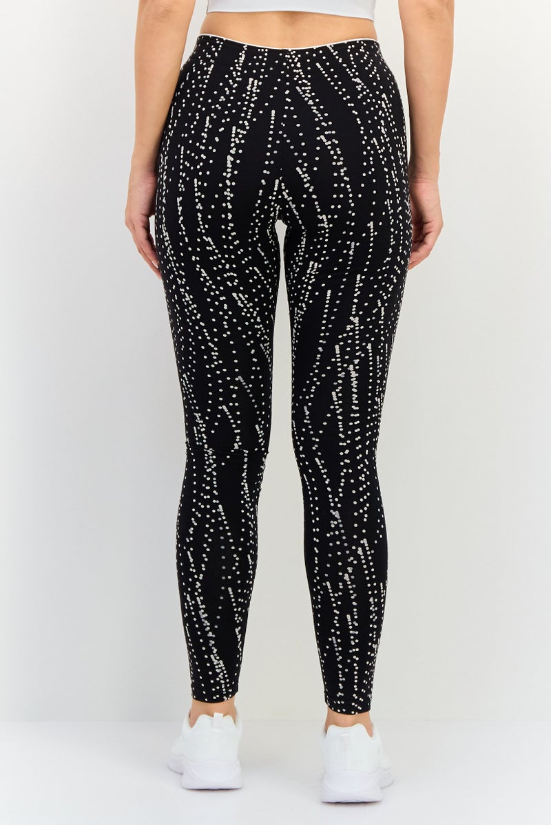 Nike Women Sportswear Fit Pull On Training Leggings, Multicolor - Image 2