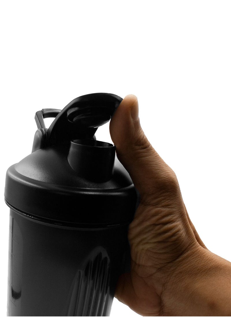 Protein Shaker Bottle Blender Leakproof Cup for Shakes with a Metal Mixer Perfect for Mixing Supplements 600 ml