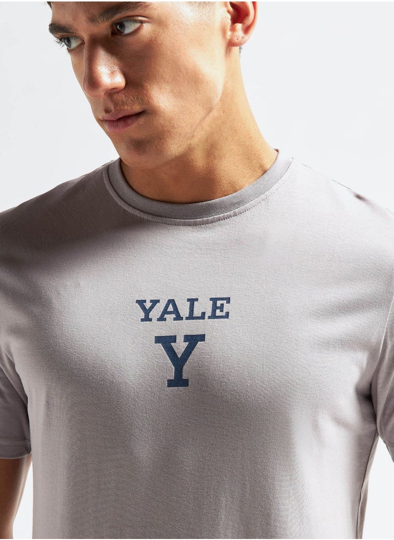 FAV Graphic Crew Neck T-Shirt  - Image 3