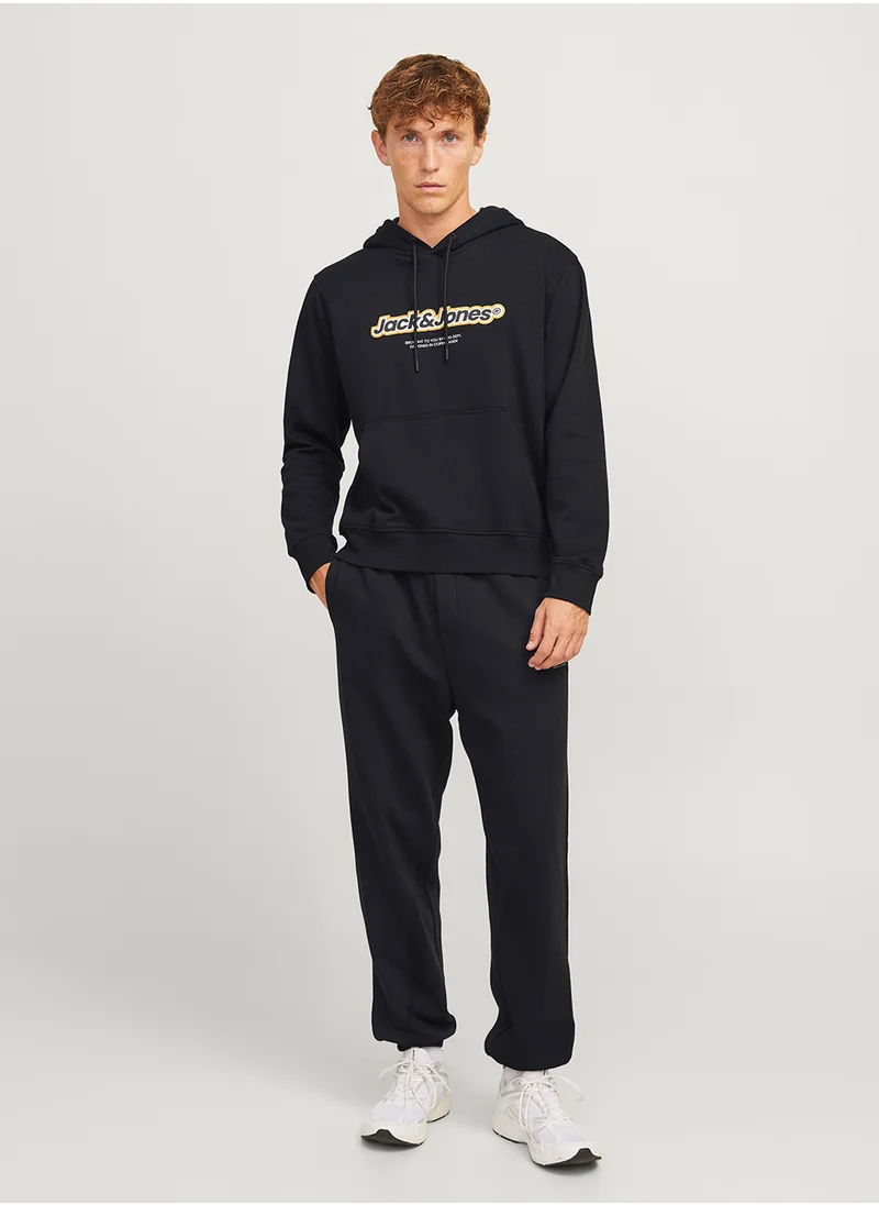 جاك اند جونز Graphic Hoodie & Sweatpants Set