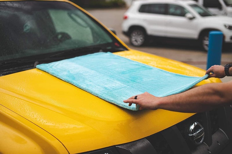 Auto Hub Microfiber Car Cleaning Cloth and Wash Mitt Kit - Includes Ultra Soft 1200 GSM Extra Large (60x40 CM) Microfiber Cloth for Car and Dual Sided Chenille Microfiber Wash Mitt 1700 GSM - Image 5