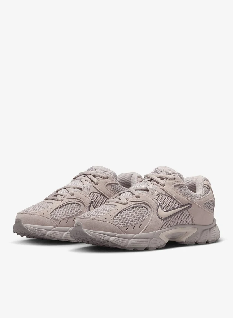 Nike Kids' V5 Runner Suede Shoes