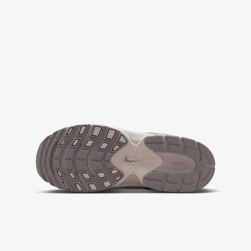Nike Kids' V5 Runner Suede Shoes