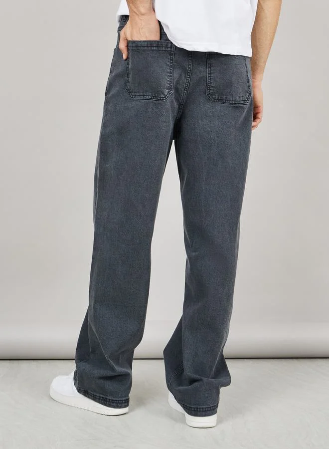 Styli  Mid Rise Enzyme Wash Wide Leg Jeans for Men | Best Price UAE