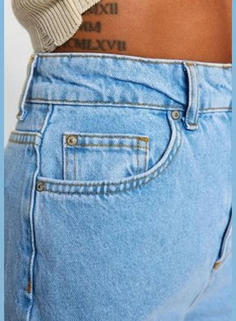 trendyol Blue High Waist Mom Jeans TWOSS20JE0108
