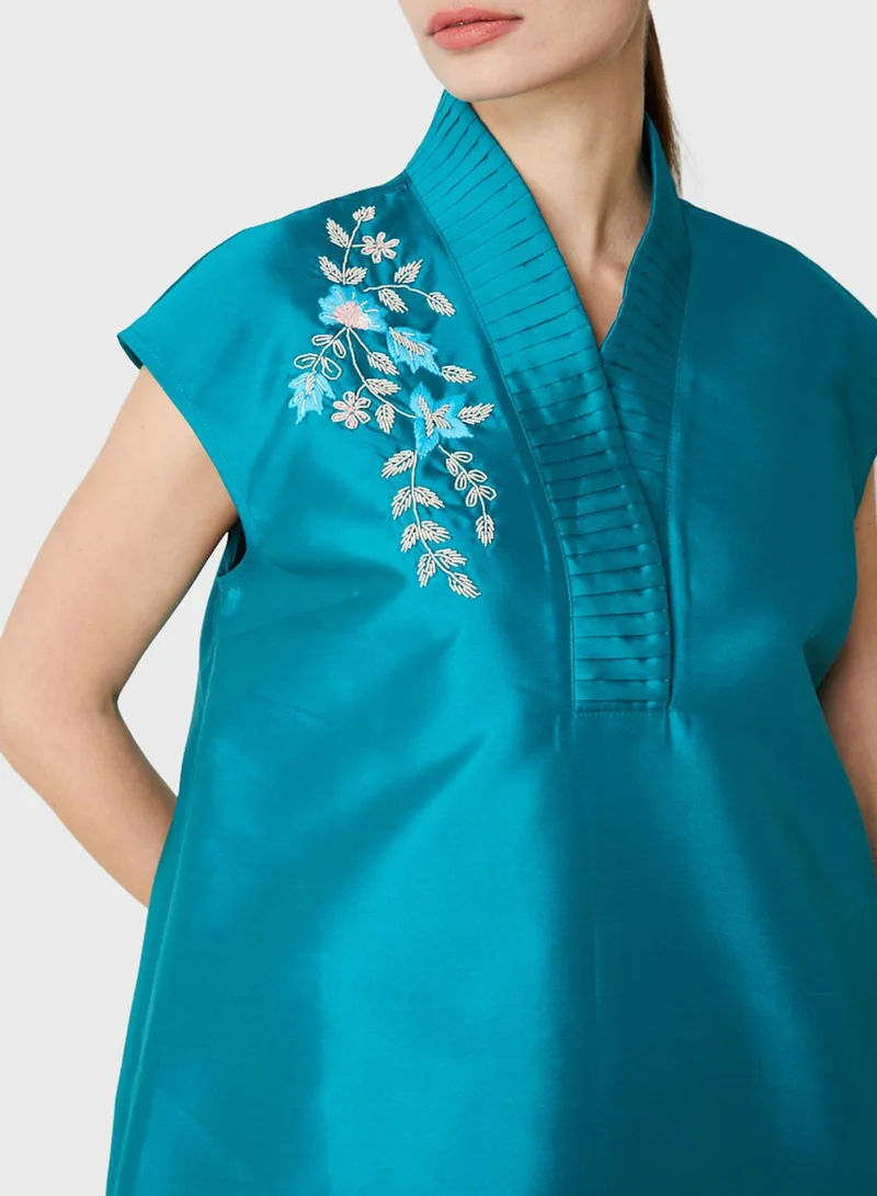 Femi9 Floral Embroidered Dress