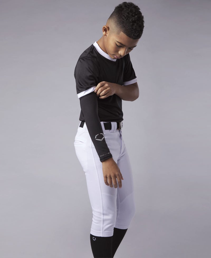 EvoShield Youth Solid Compression Arm Sleeve - Black,One Size Fits Most - Image 2
