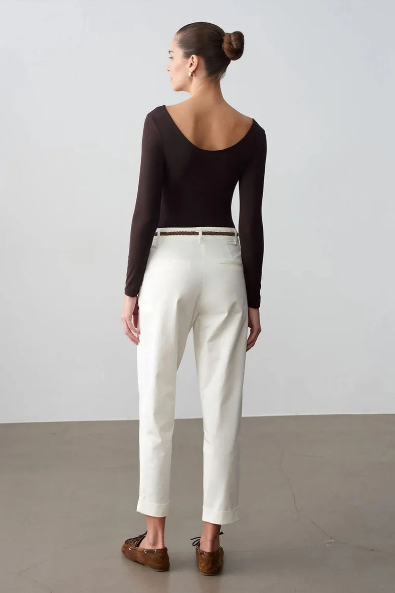 Dilvin Dusty White DILVIN Belted Straight-leg Gabardine Chinos for Women | Best Price UAE