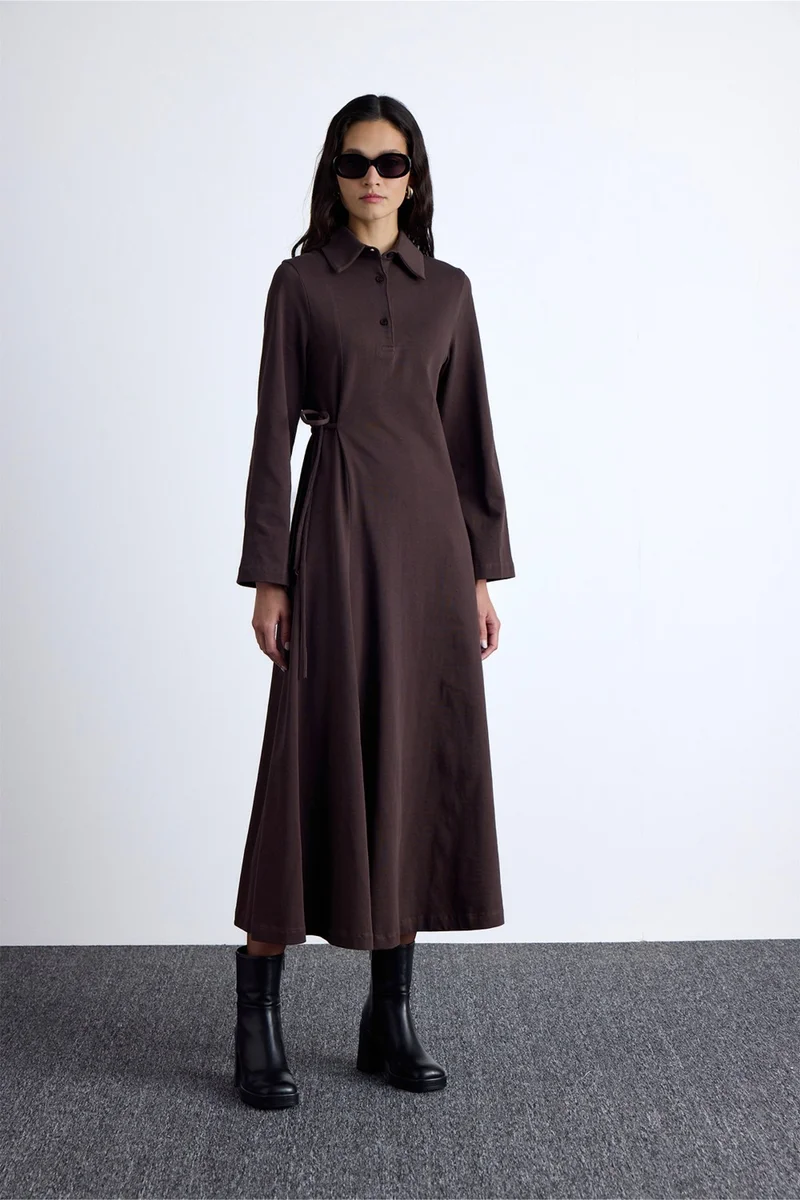 Manuka Collared Brown Midi Dress