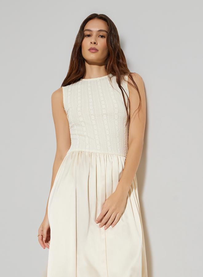 Styli Cream Lace Panel Sleeveless Maxi Dress - Image 2
