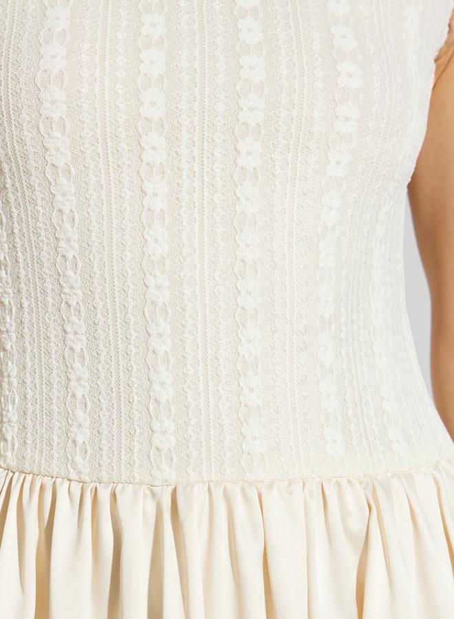 Styli Cream Lace Panel Sleeveless Maxi Dress - Image 4