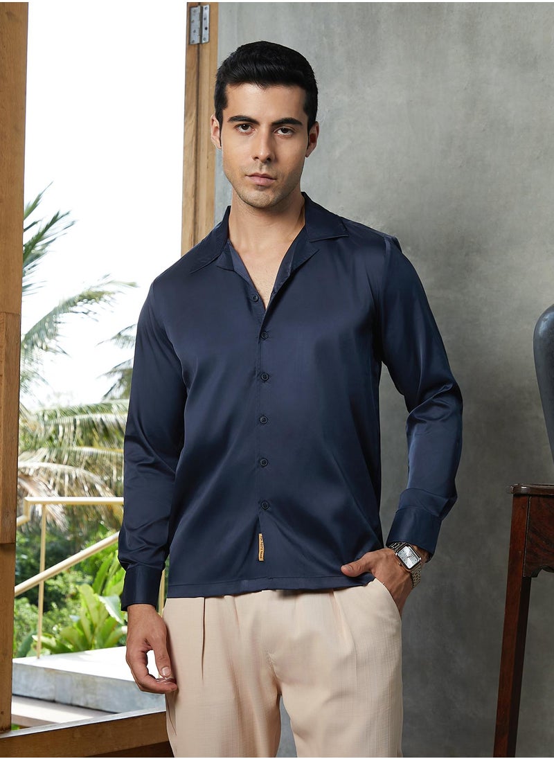 Campus Sutra Campus Sutra Men's Prussian Blue Solid Cuban Shirt For Casual Wear | Cuban Collar | Long Cuffed Sleeves | Button Closure | Shirt Crafted With Comfort Fit For Everyday Wear  - Image 2