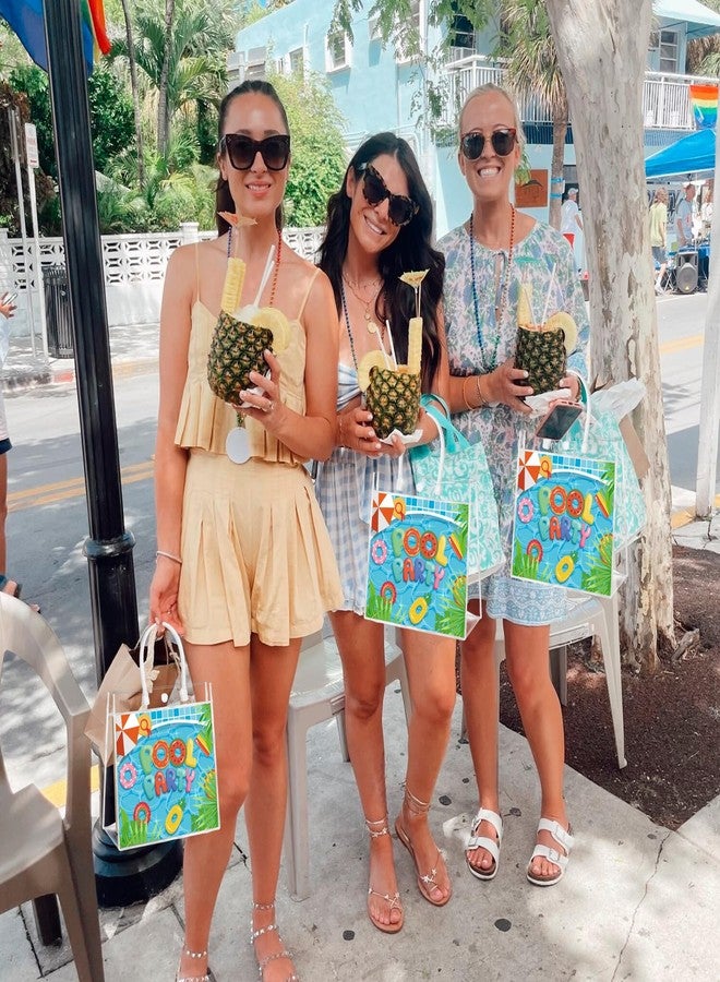 HYMENEX 24Pcs Pool Party Gift Bags, Pool Party Goodie Bags with Handles Pool Party Favor Bags Clear PVC Candy Treat Snack Bag for Swimming Summer Party Birthday Gifts 8 x 8 x 3.15 Inch - Image 5