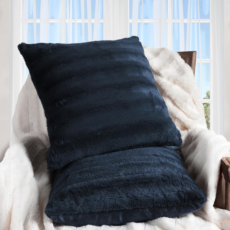 Cheer Collection Faux Fur Throw Pillows  Decorative Pillows for Couch Bed Throw Pillows Blue Accent Pillows for Bedroom or Living Room Aesthetic Set of 2 Furry Throw Pillows 20 x 20