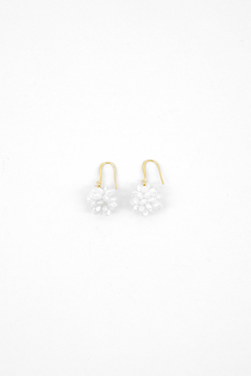 Caracol Women Flower Designed Hook Earrings, Gold/White  - Image 2