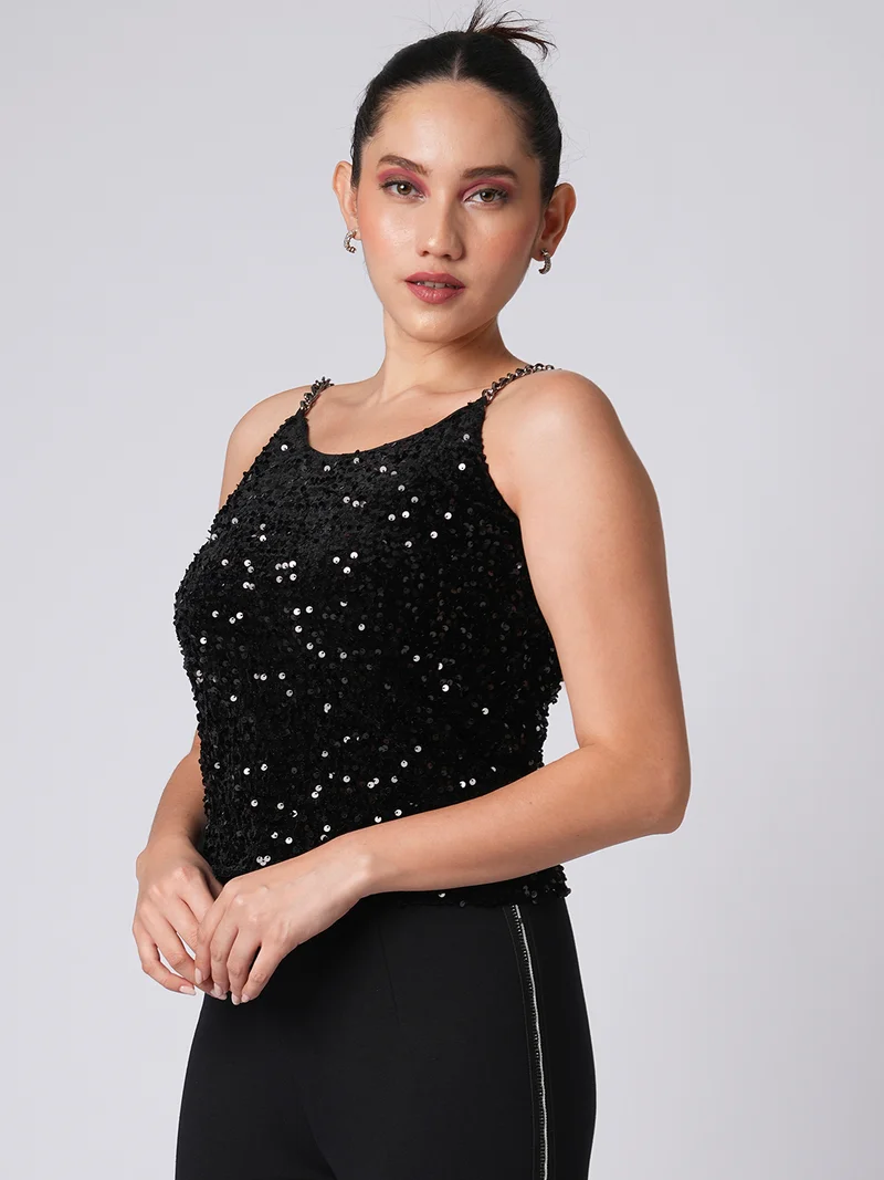 globus Women Round Neck Chain Shoulder Straps Sequinned Velvet Party Top