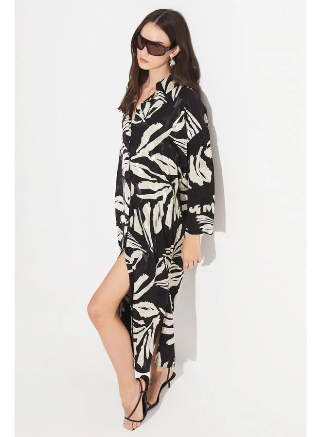 JUNE Printed Maxi Dress