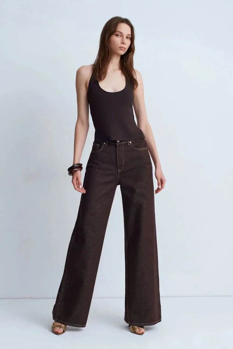 Dilvin Black DILVIN Halterneck Cut-Out Slim Fit Blouse for Women | Best Price UAE