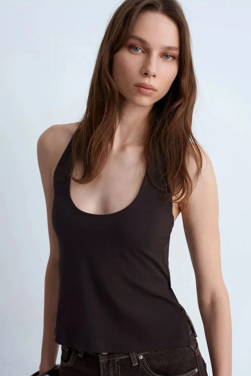 DILVIN Halterneck Cut-Out Slim Fit Blouse