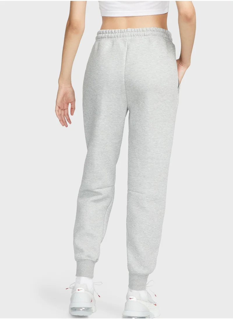 Nike Essential Mid-Rise Sweatpants