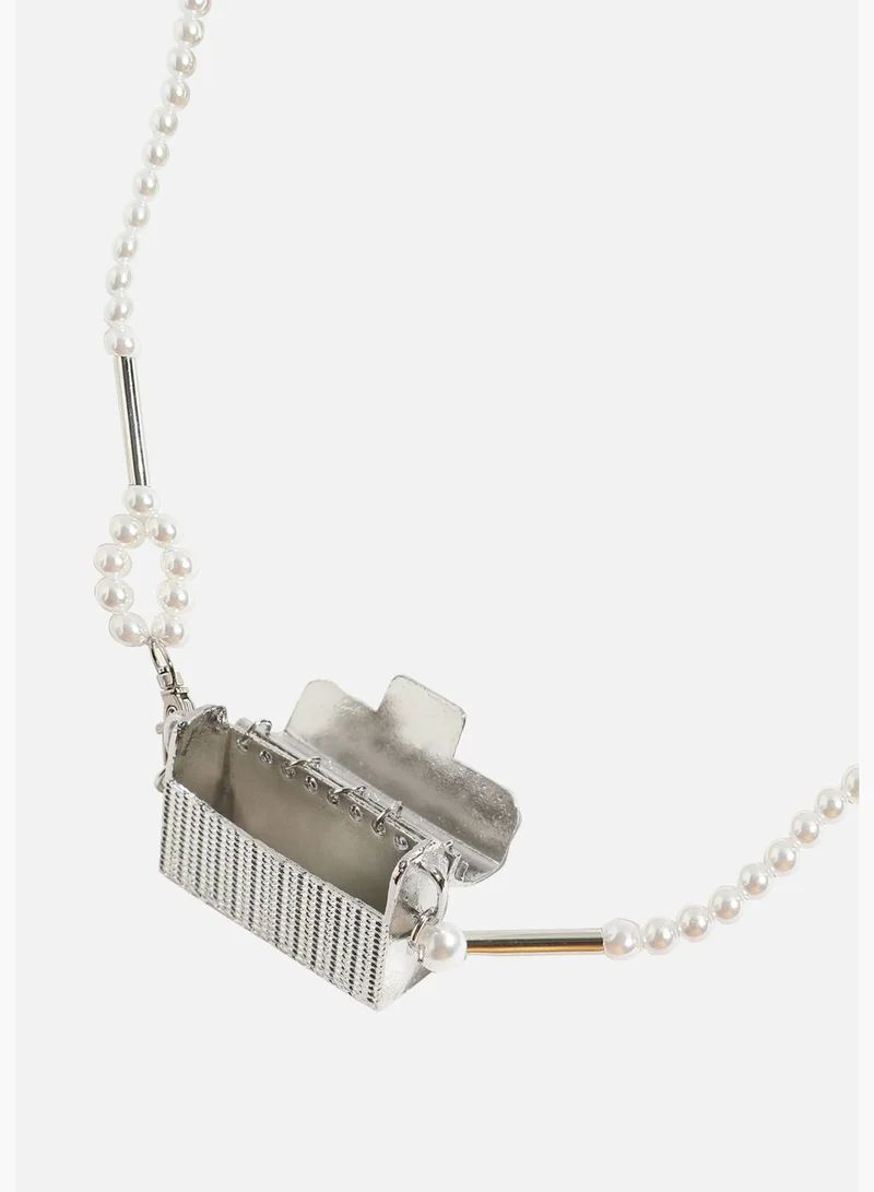 SOHI Silver Plated Designer Stone Western Wear Body Chain For Women