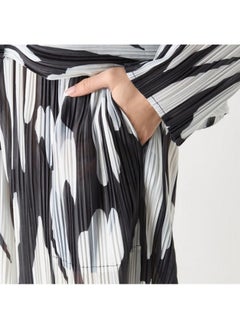 2Xtremz 2Xtremz All-Over Print Plisse Wide Leg Pants with Pockets  - Image 3