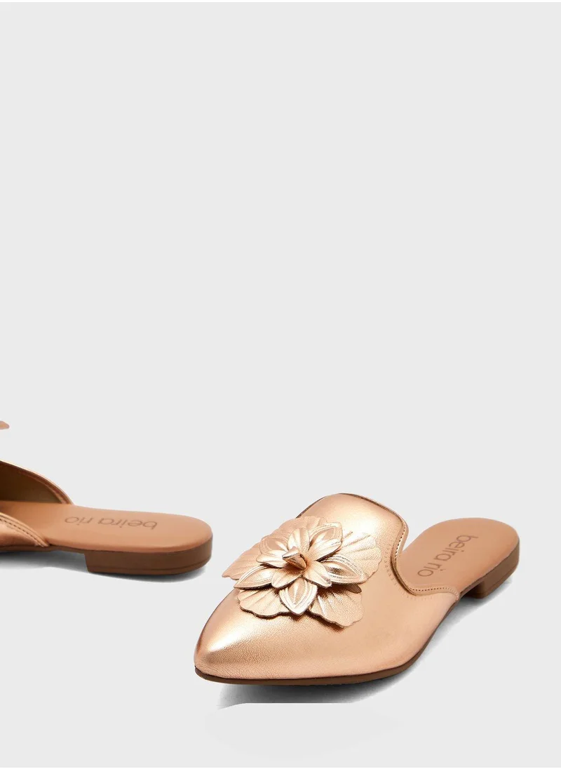 Beira Rio Viviana Pointed Flat Slip Ons