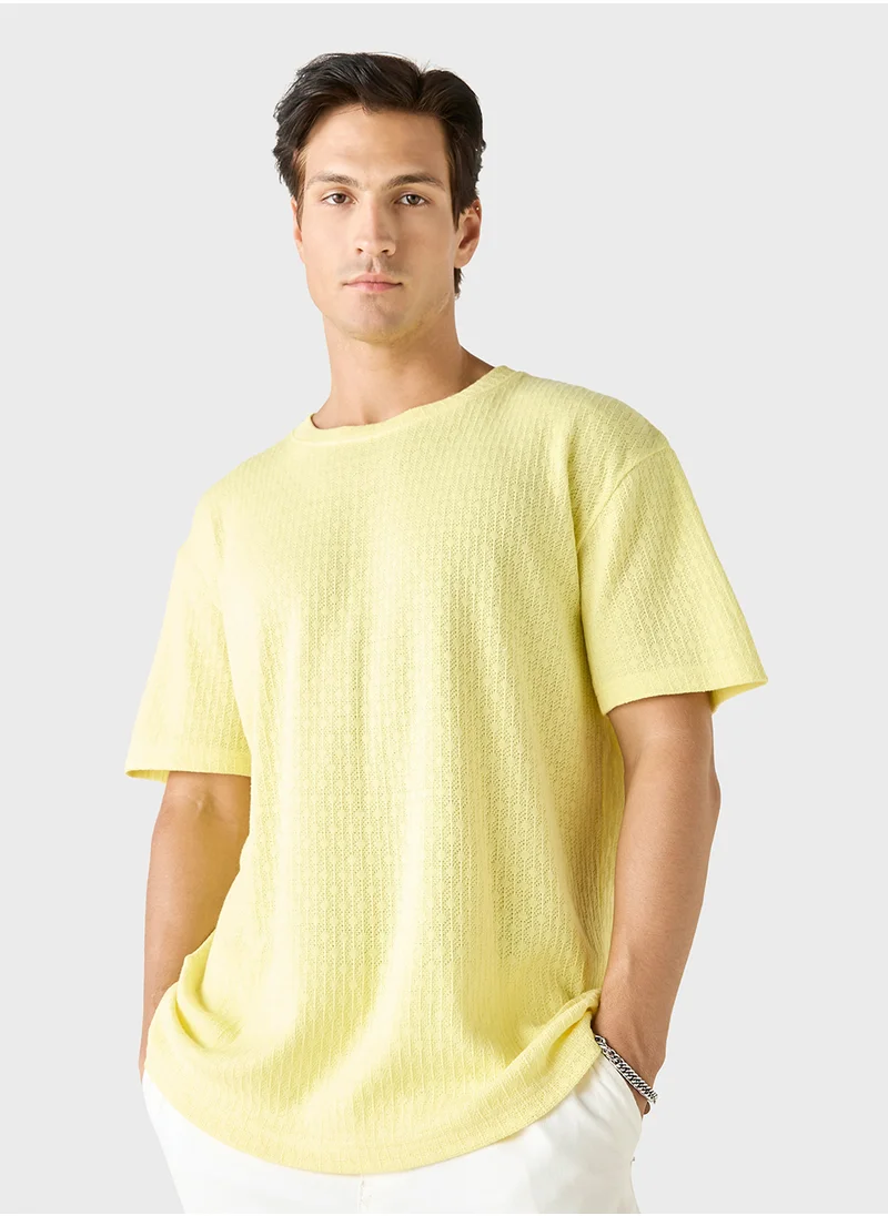 ايكونيك Iconic Textured T-shirt with Crew Neck and Short Sleeves