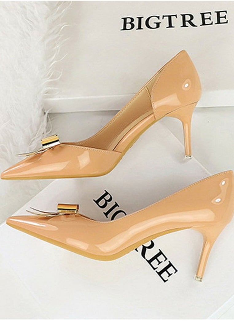 BIGTREE Women's Patent Leather Closed Pointed Toe High Heels Metal Bowknot Decoration Stiletto Pumps Beige 7.5CM  - Image 3